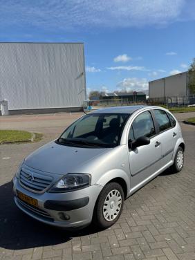 Citroën C3 1.4 I 2005 Zwart | 134.237 KM NAP | NIEUWE APK!