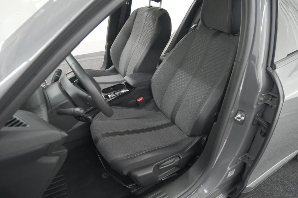 Peugeot 2008 puretech 100 allure | camera | navigatie | parkeersensoren | a