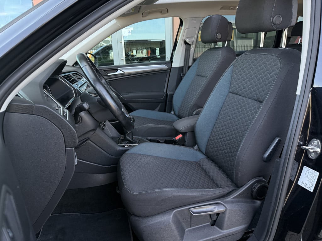 Volkswagen Tiguan Allspace 1.5 tsi comfortline business 7p. | vc | pano | 3