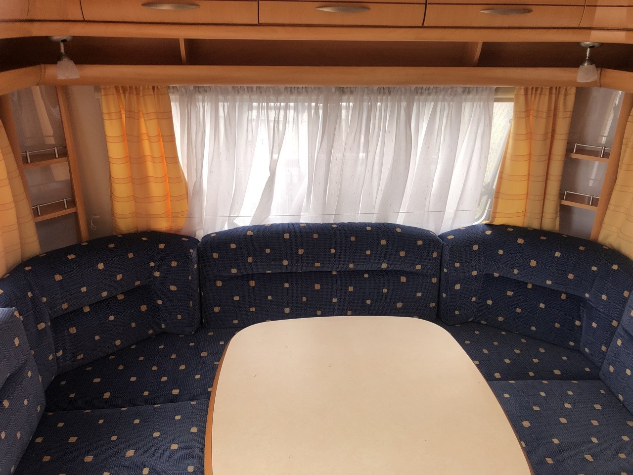 FENDT 470 TFB caravan te koop ( binnenslaper + mover)