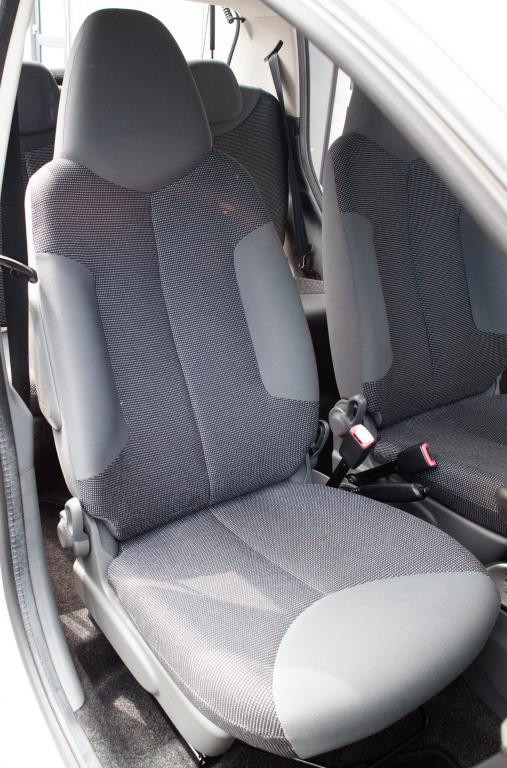 Peugeot 107 1.0-12v xs
