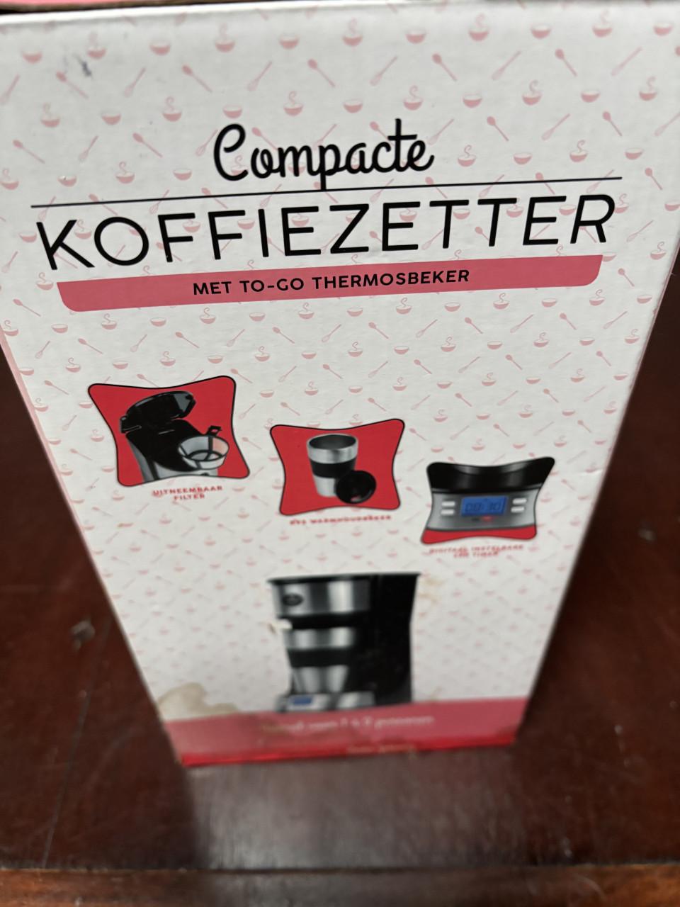 Mini koffiezetter met beker