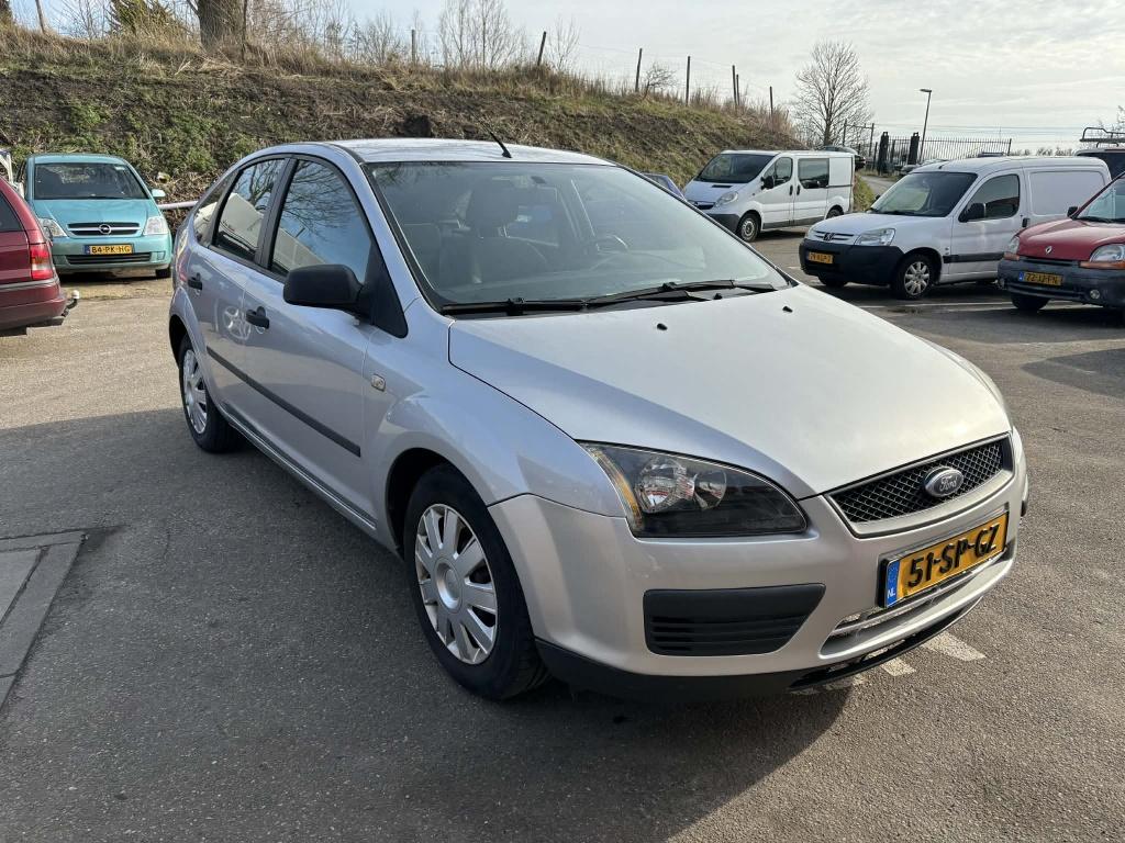Ford Focus 1.6-16v champion