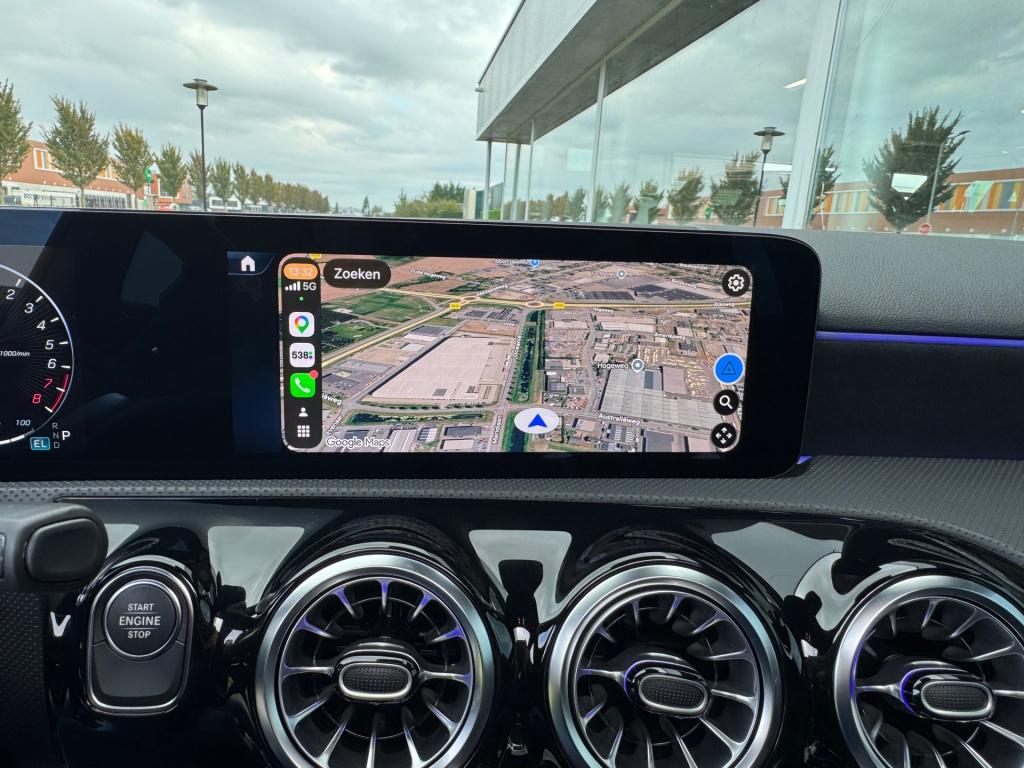 Mercedes-Benz A-Klasse 250 e amg advancedplus night-pakket automaat , panor