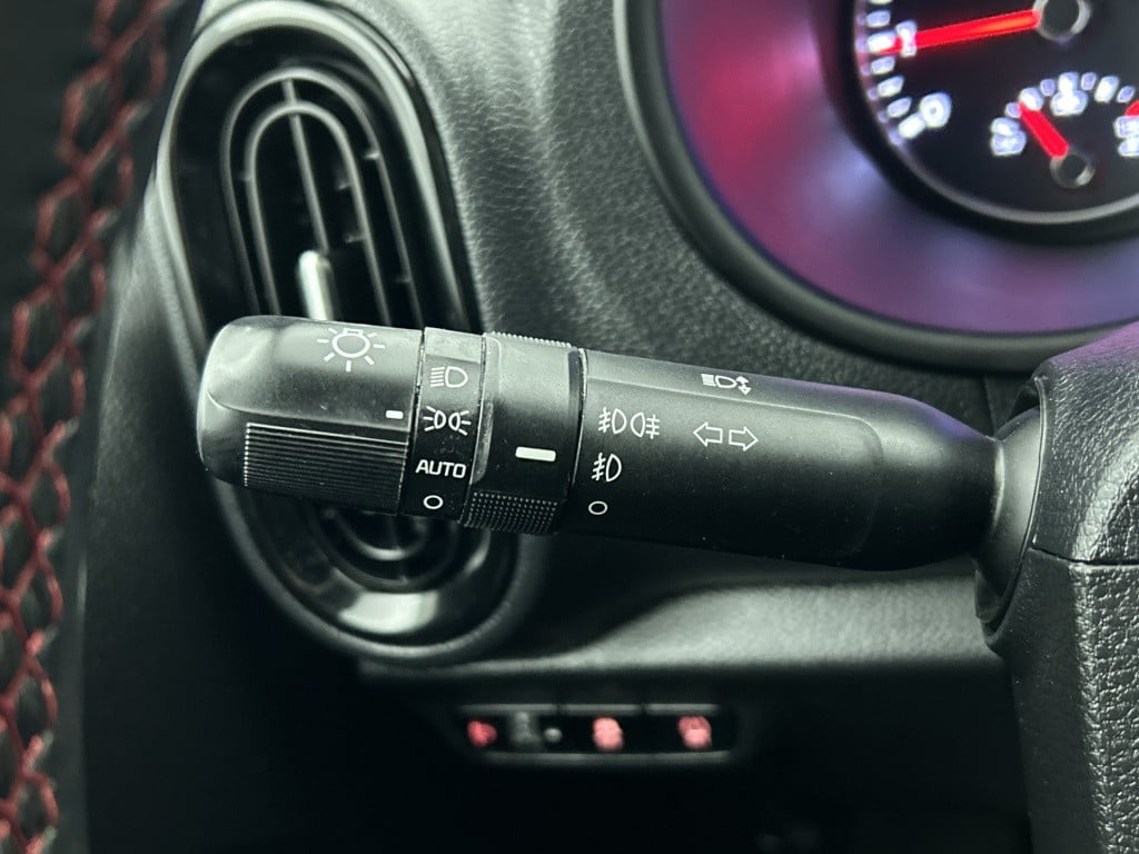 Kia Picanto 1.0 t-gdi gt-line | leder | navi | parkeercamera | stoelverwarm