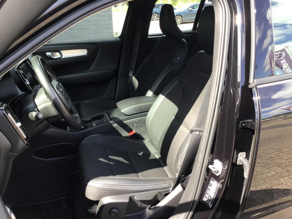 Volvo XC40 t4 190pk momentum pro| trekhaak| climate| navi| elek.achterklep