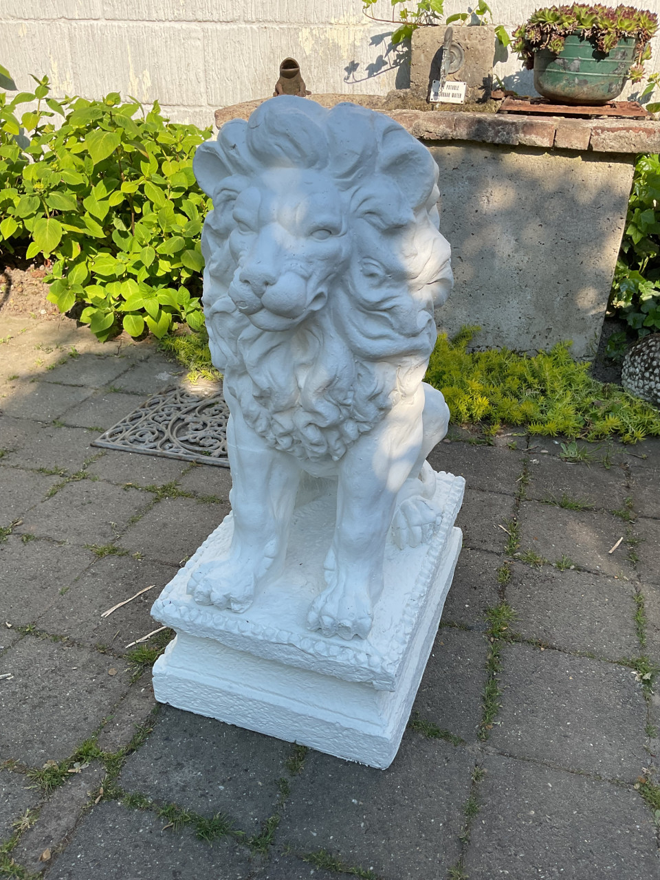 Groot beeld leeuw