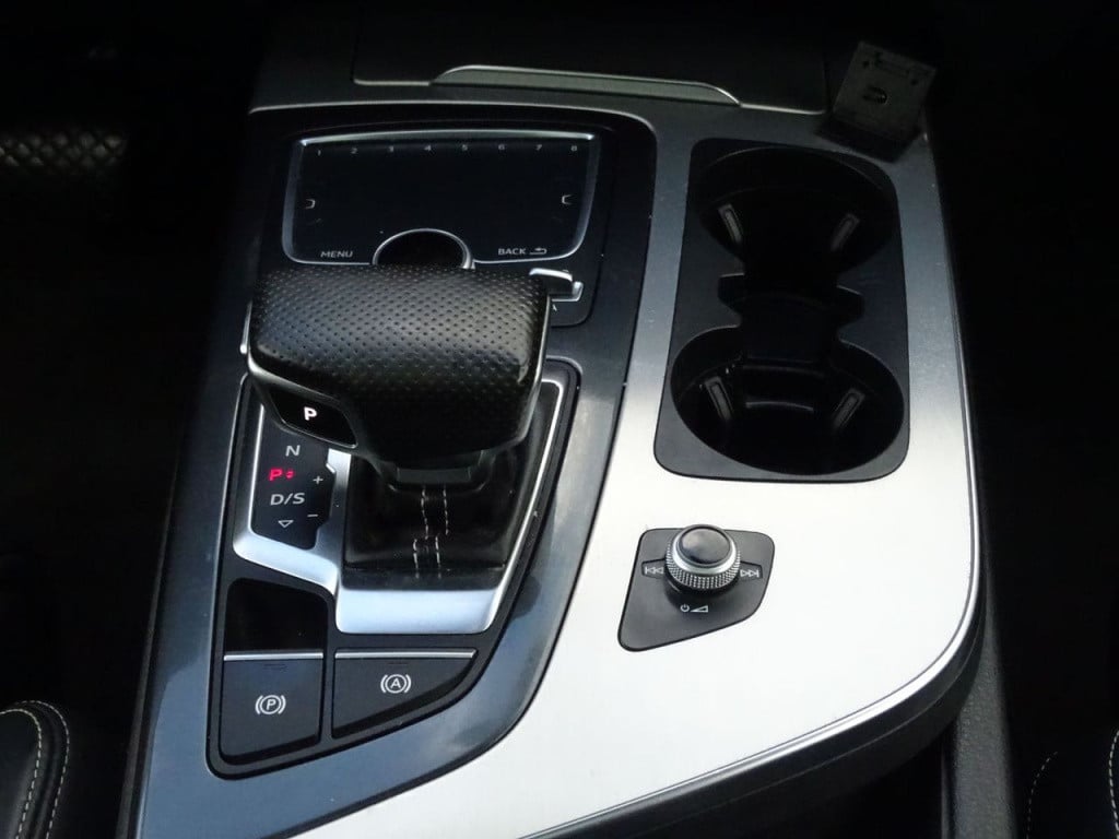 Audi Q7 3.0 tdi e-tron quattro sport s-line | pano | 22"
