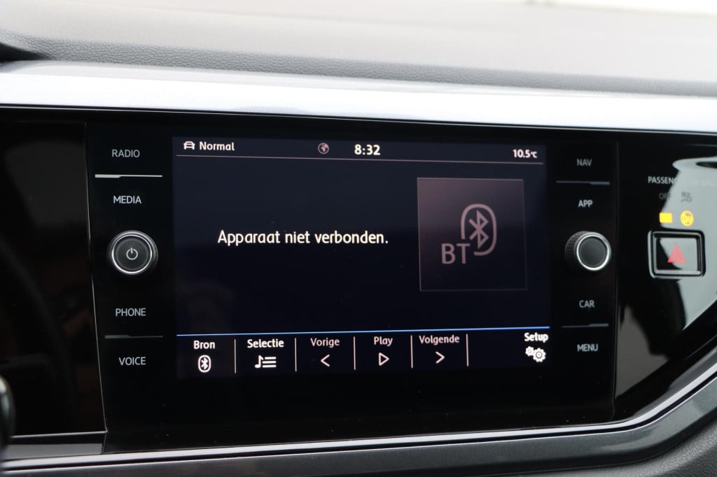 Volkswagen Polo 1.0 tsi highline business r-line advance dsg7