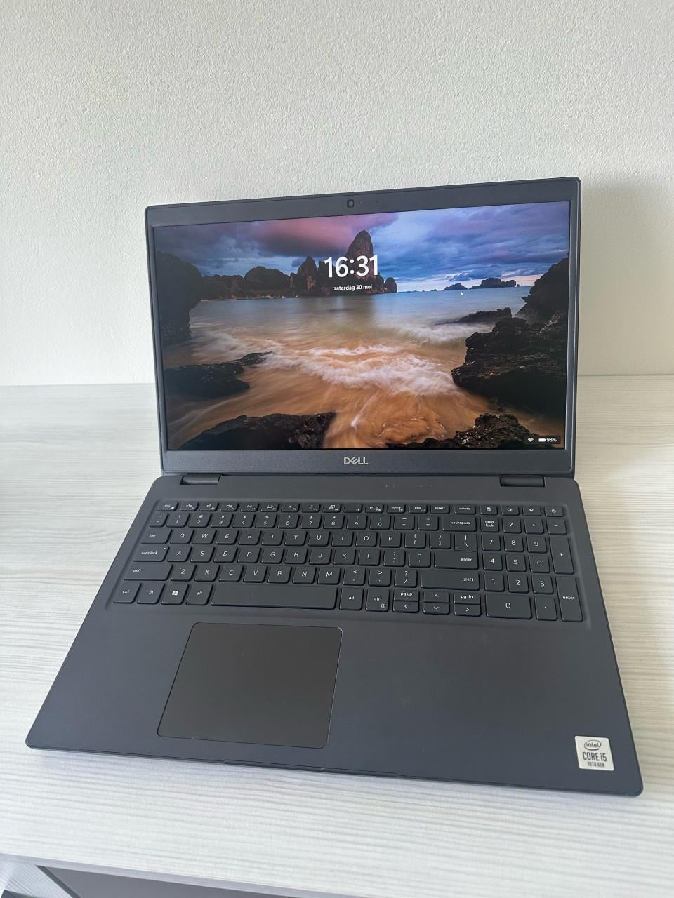 Dell Latitude 3510 / Intel Core i5 / 10de generatie / 8GB / Windows 11 /