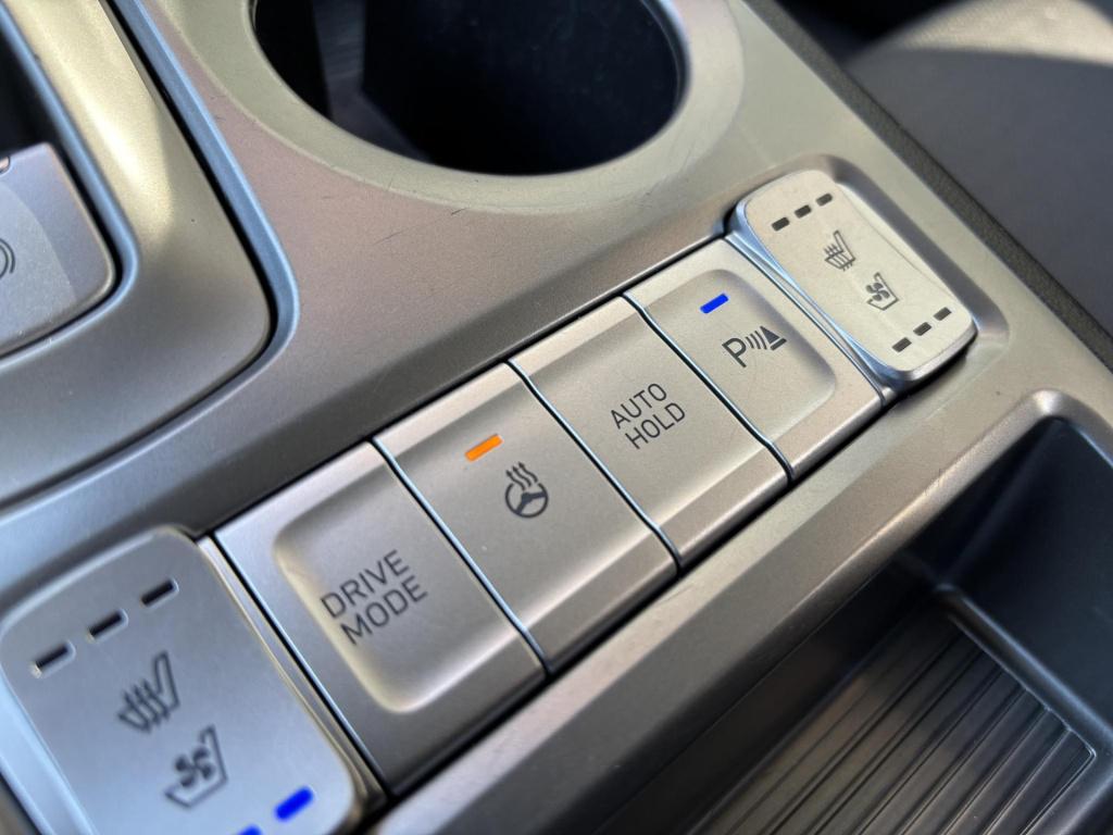 Hyundai Kona ev premium 64 kwh