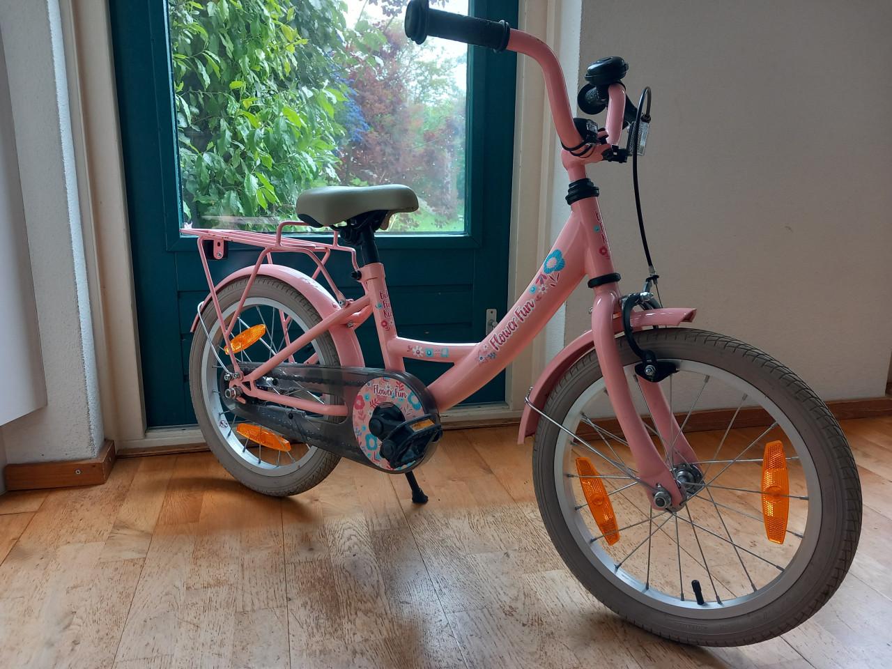 Nette meisjesfiets 16 inch