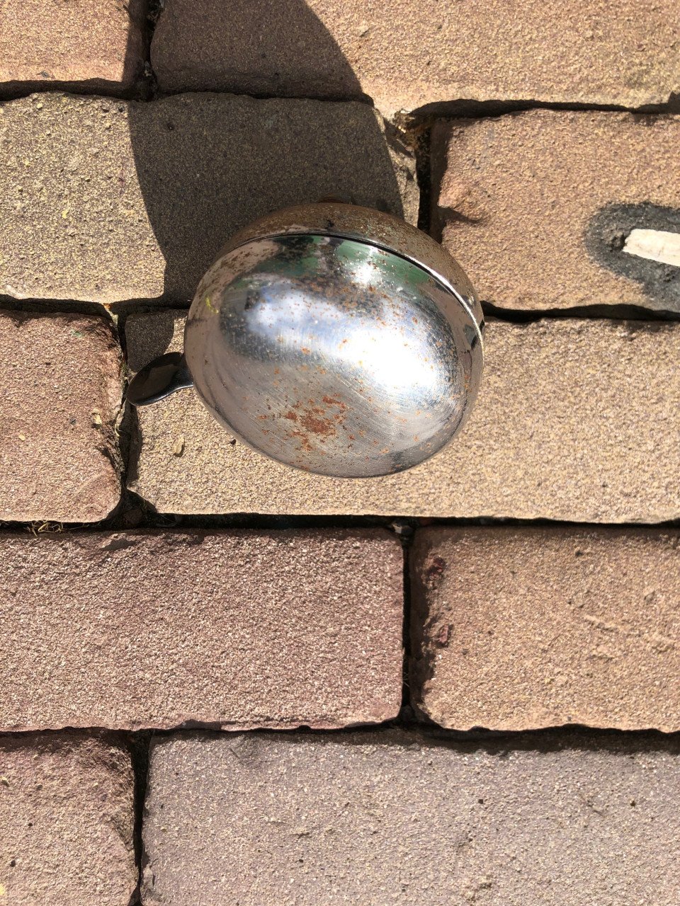 Oude ding dong bel.
