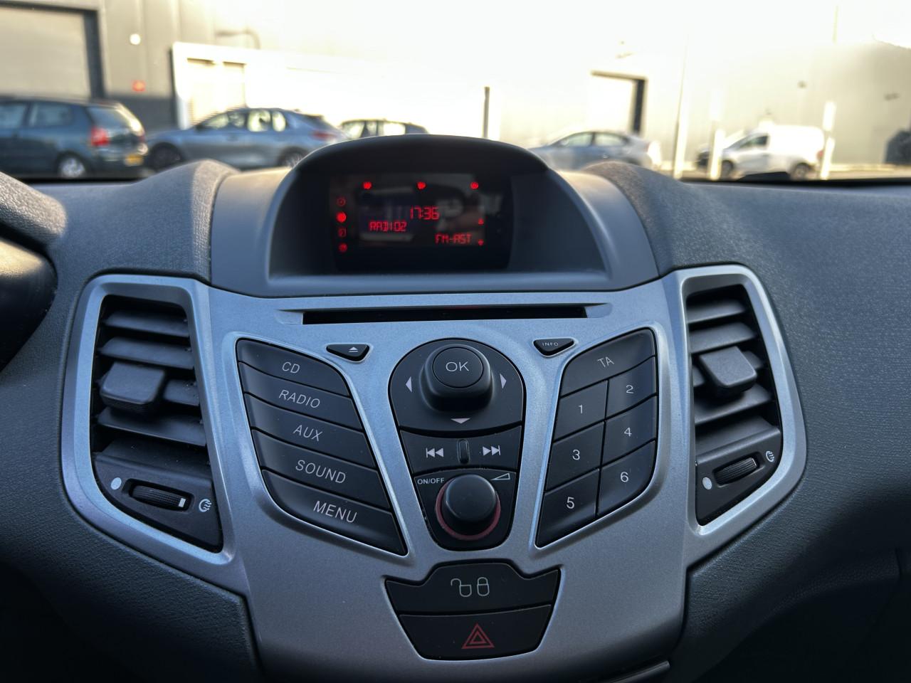 Ford Fiesta 1.25 Trend/JAAR APK/AIRCO/