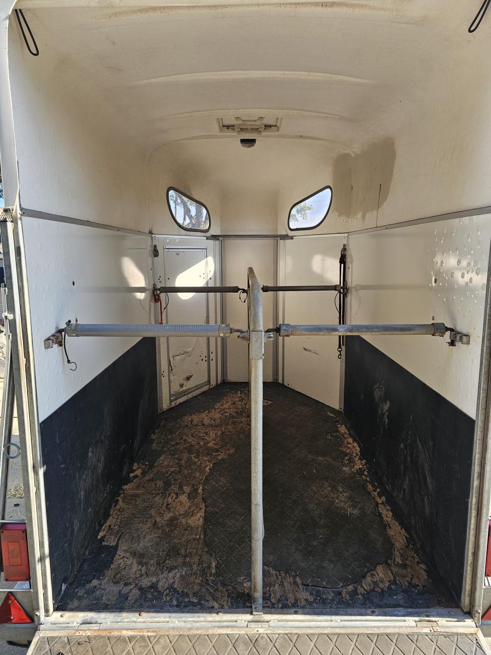 2 paards trailer
