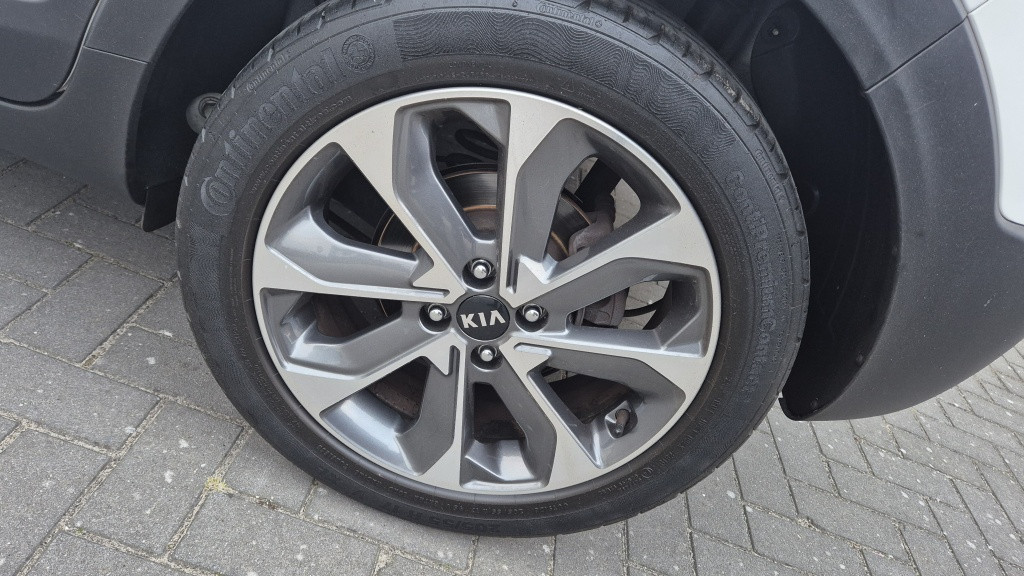 Kia Stonic 1.0 t-gdi dynamicplusline*clima*camera*navi*carplay*