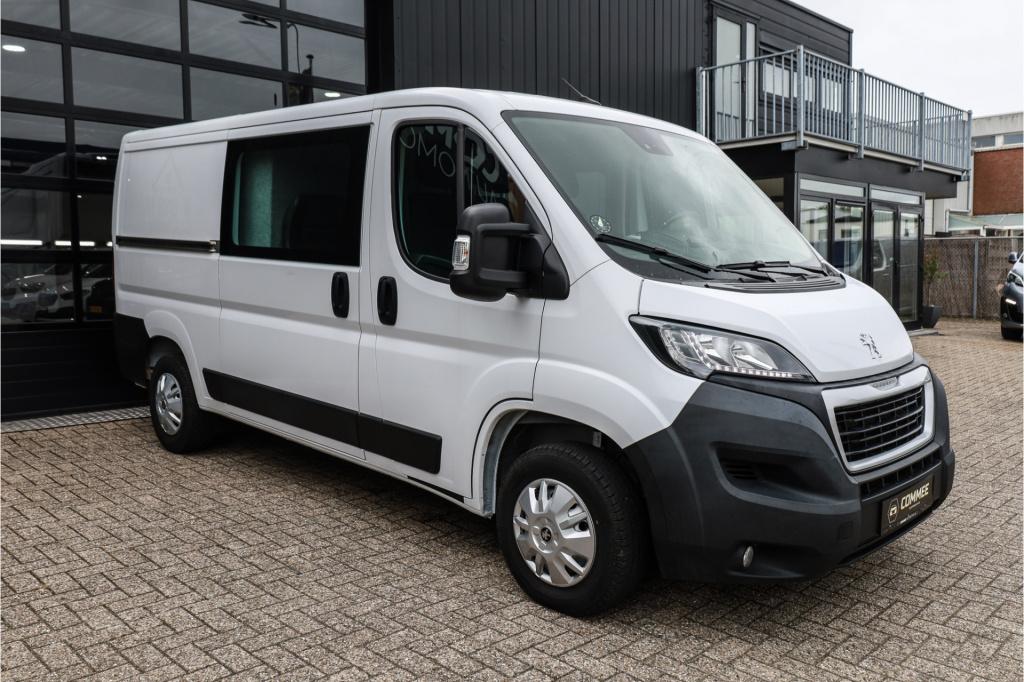 Peugeot Boxer 2.2 bluehdi 165 l2h1 dubb cab. 7 zits i nav i cam