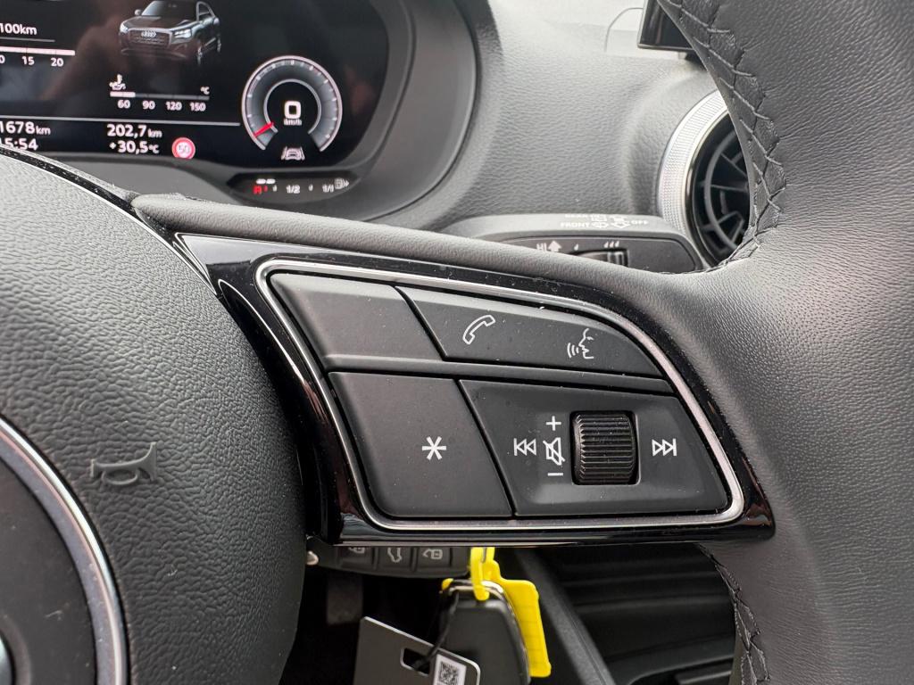 Audi Q2 35 tfsi s edition
