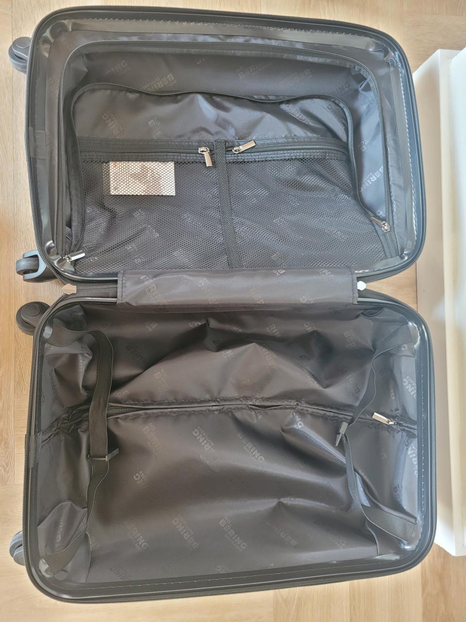Nieuwe koffer (handbagage) 36L