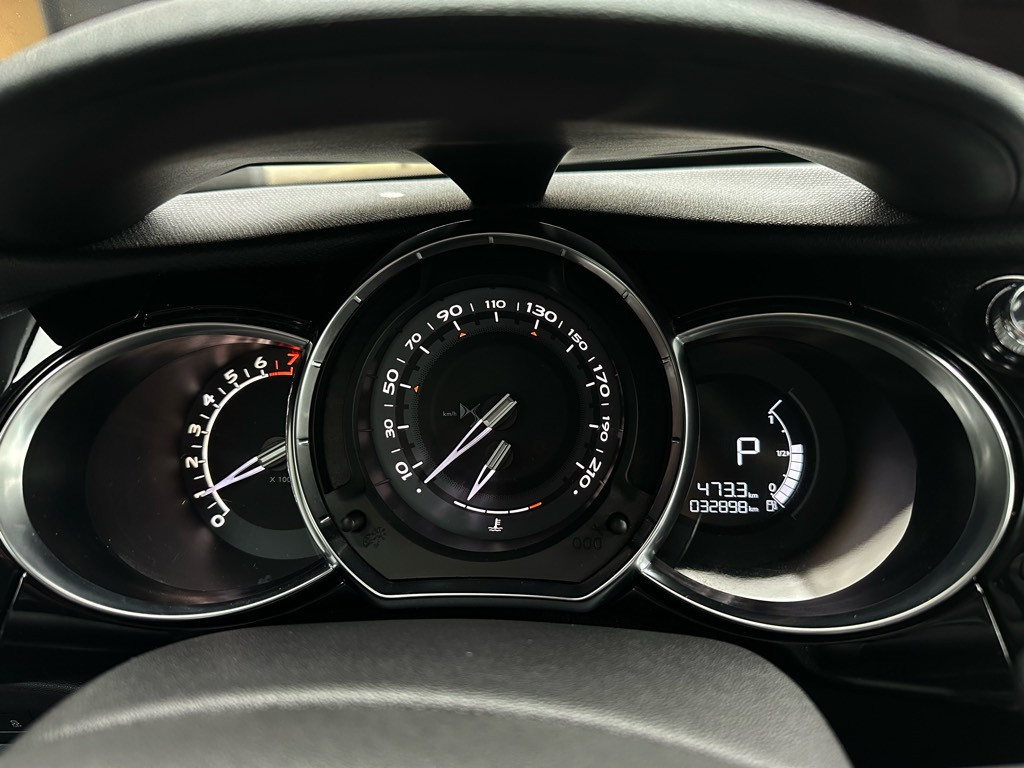 Ds Ds 3 1.2 puretech so chic // automaat //