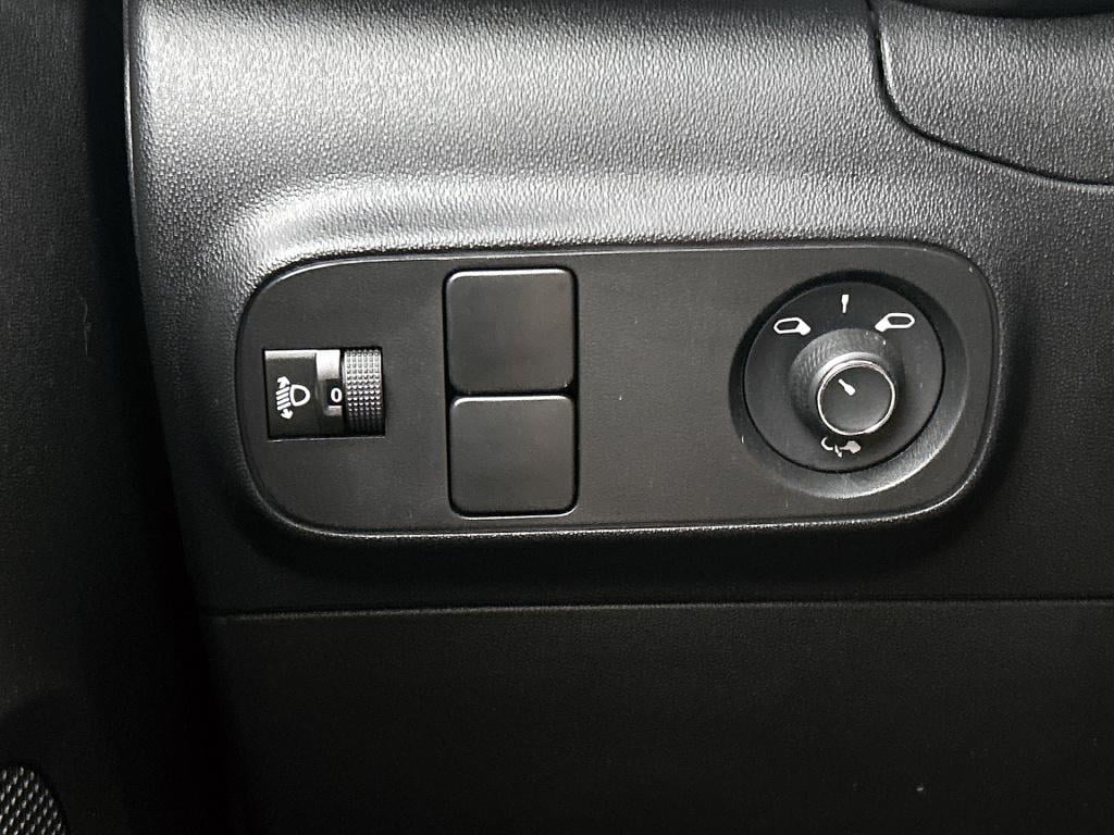 Citroen C3 83pk shine | rijklaar | parkeerhulp | lm velgen |