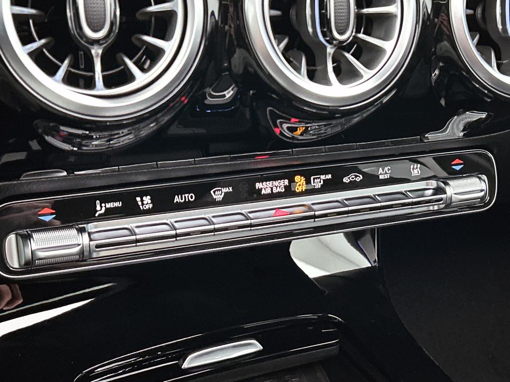 Mercedes-Benz A-Klasse 250 e business solution amg | amg line plus pakket |