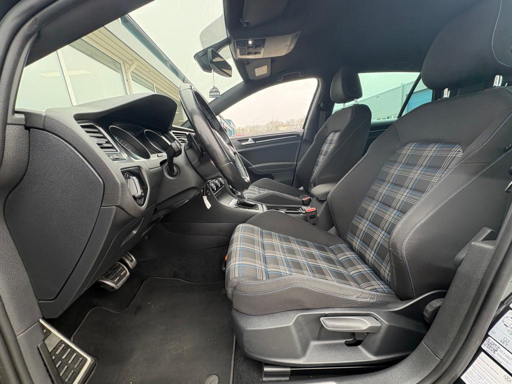 Volkswagen Golf 1.4 tsi gte connected series