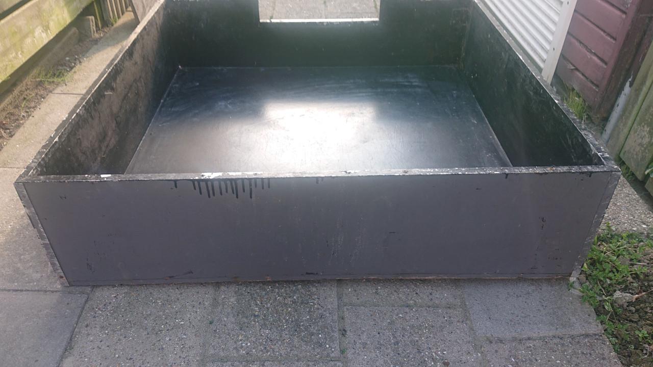 Werp kist 126 x 126 x32