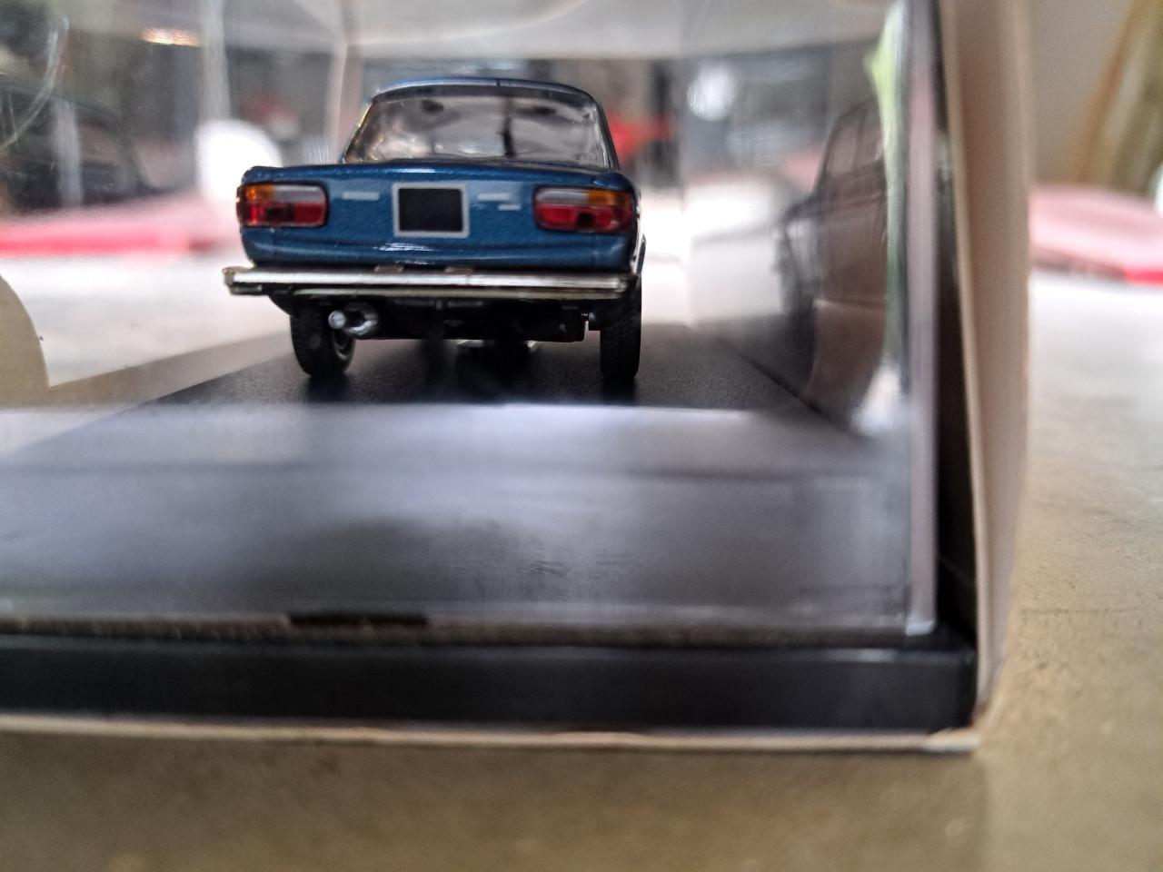Modelauto Lancia 2000 1971 1:43