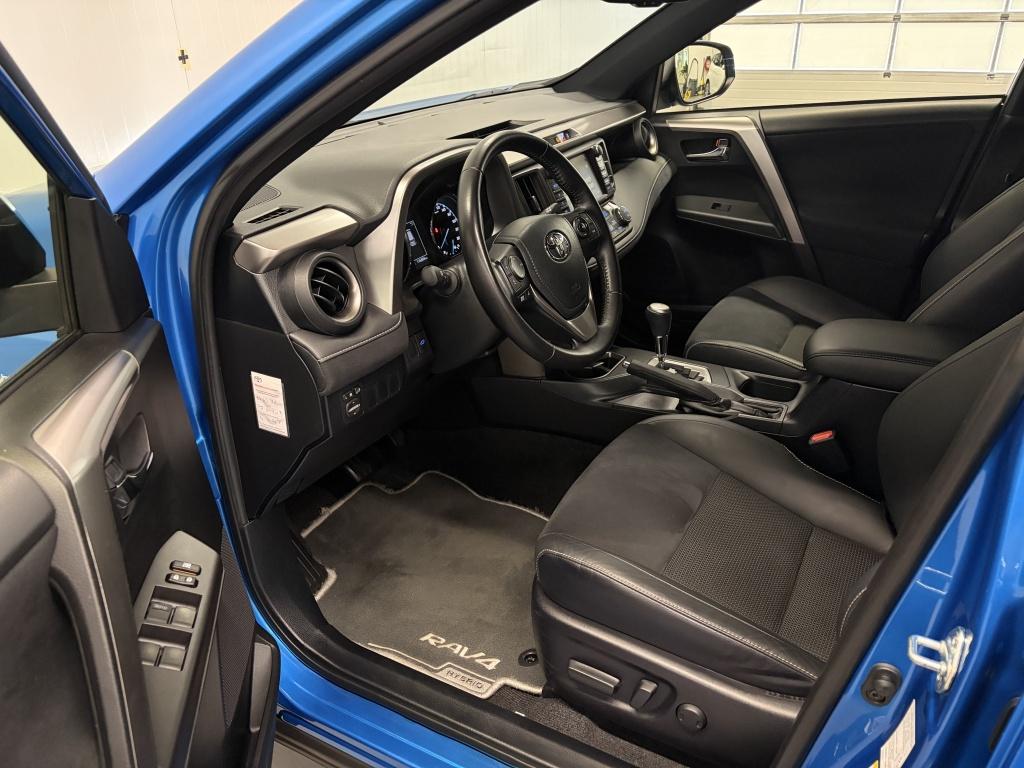 Toyota Rav4 2.5 hybrid style