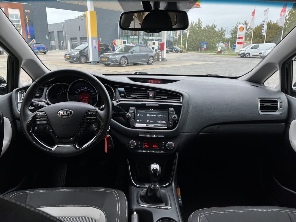 Kia Cee'd sportswagon 1.6 gdi dynamicline | navi | camera | cruise | lmv
