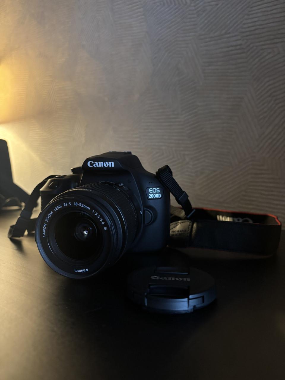 Canon Spiegelreflexcamera incl 18-55 lens en tassen