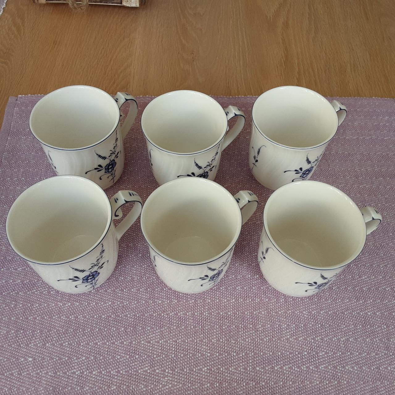 Zes koffiebekers  Villeroy en Boch.
