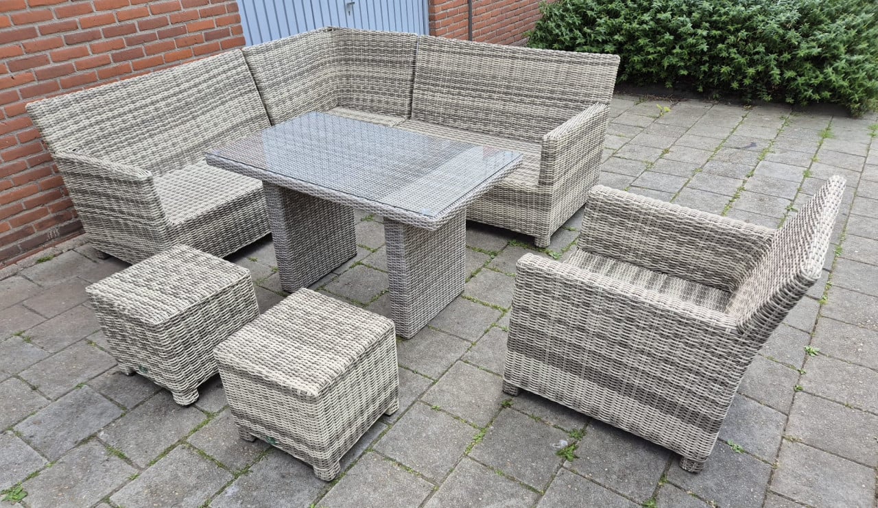 Dinner loungeset (Bezorging mogelijk)