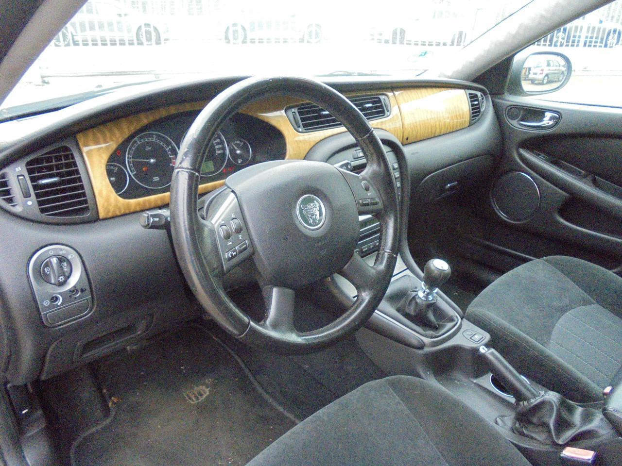 Jaguar X-Type 2.0D Privilege (2005) – Klusauto / Zo meenemen!!!!