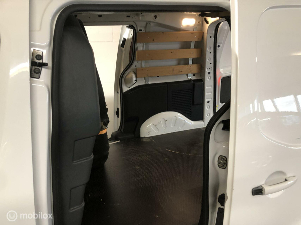 Peugeot Partner bestel 120 1.6 bluehdi 100 l1 première s&s