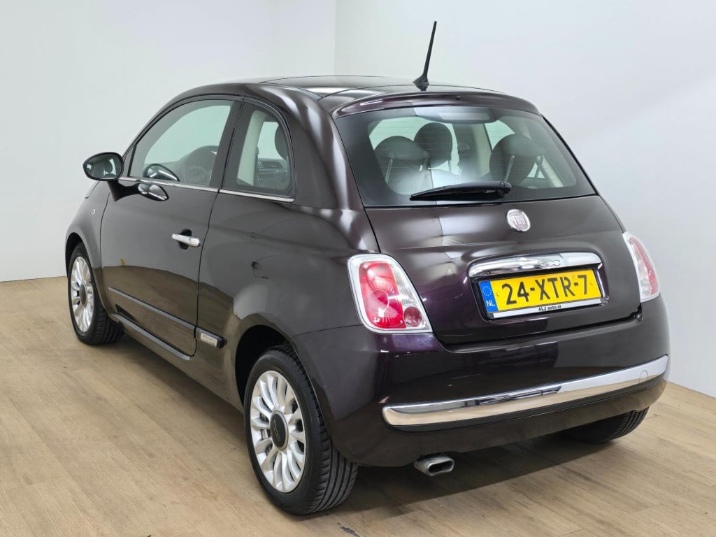 Fiat 500 occasion lounge met panoramadak en unieke kleur | tweedehands fiat