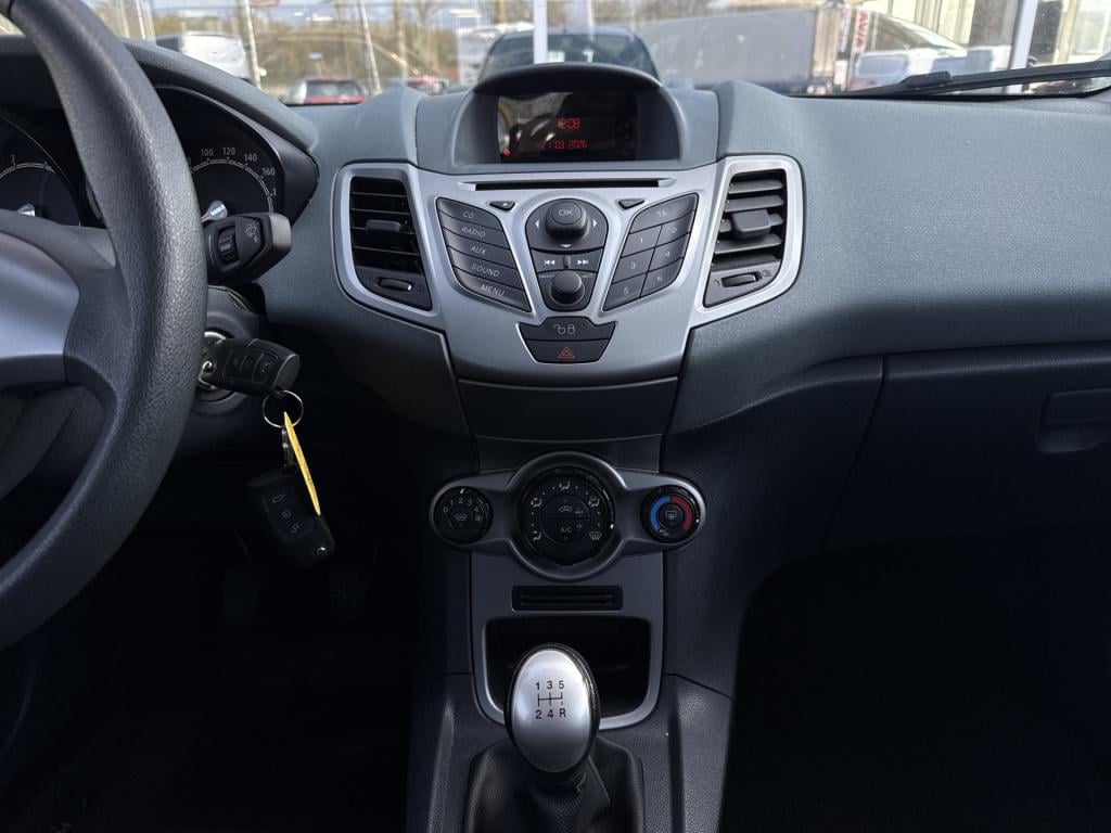 Ford Fiesta 1.25 limited | airco | stoelverw. | sportvelgen