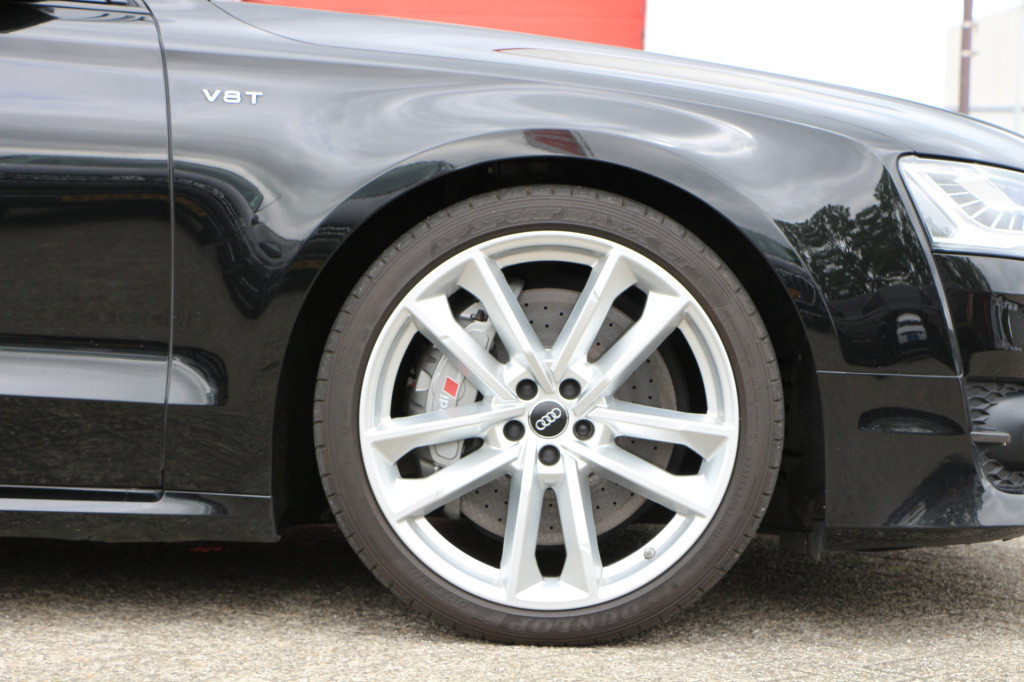 Audi S8 4.0 tfsi s8 plus quattro *keramisch *design selection