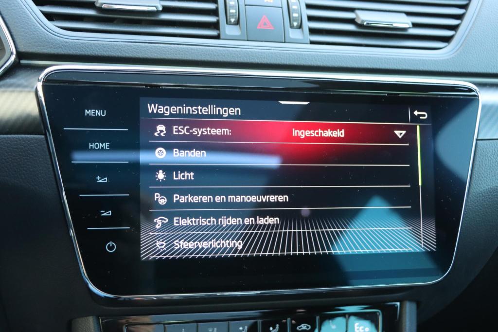 Skoda Superb combi 1.4 tsi iv sportline 218pk dsg6