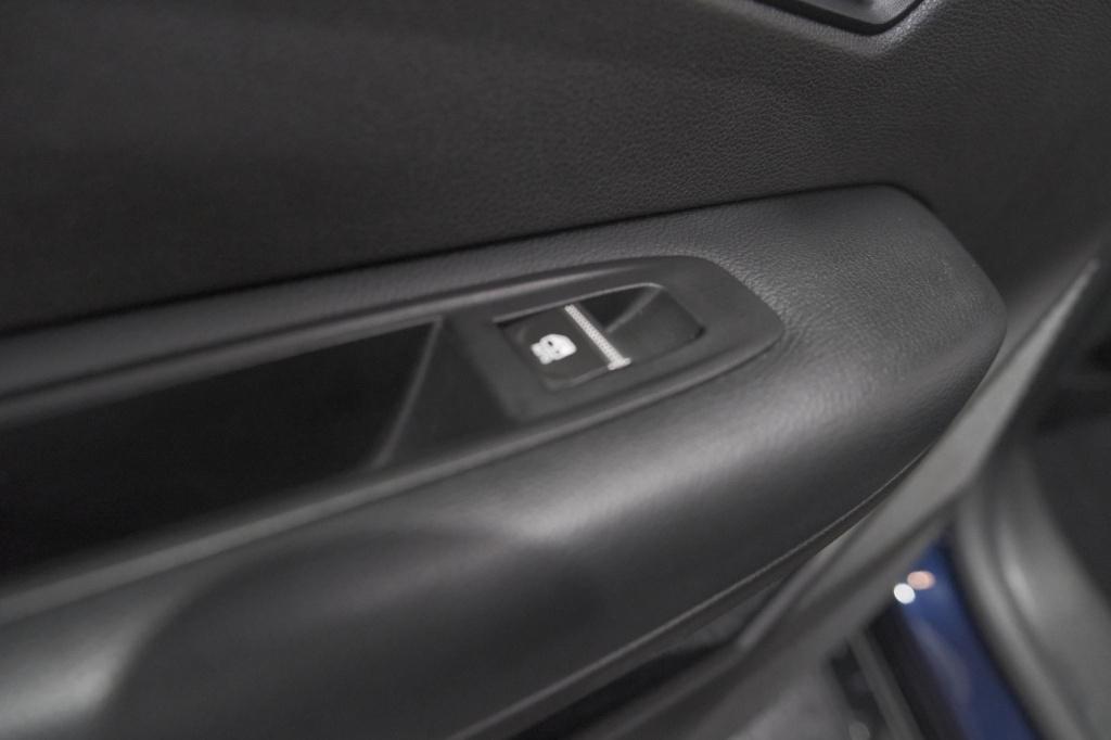Renault Megane E-tech ev40 boost charge techno | pack winter | camera | app