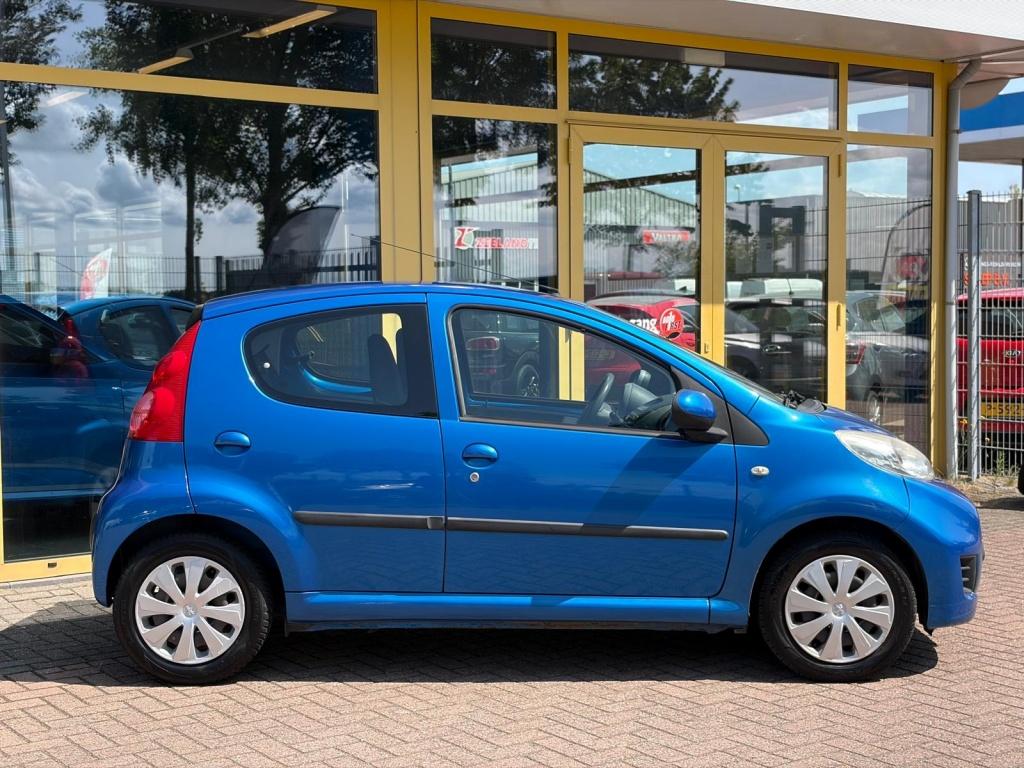 Peugeot 107 1.0-12v xs