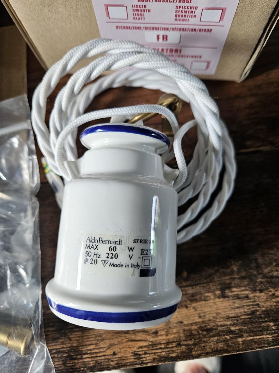 Aldo Bernardi E27 fitting met plafondkap en snoer