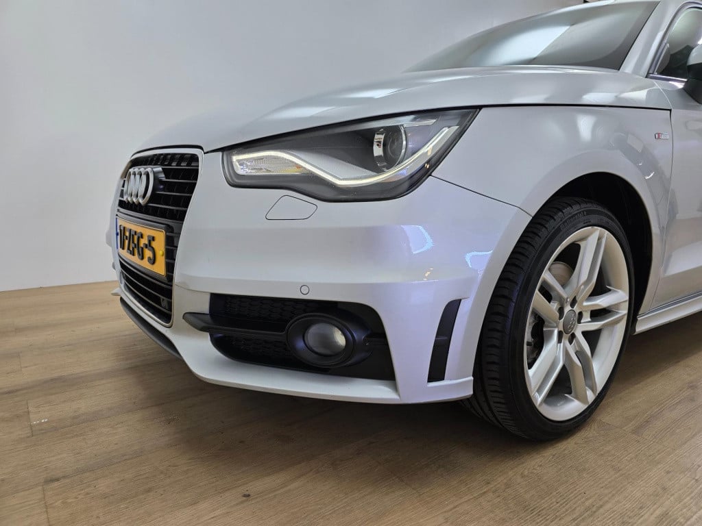 Audi A1 Sportback occasion 1.4 tfsi pro 2x s line met clima airco en sports
