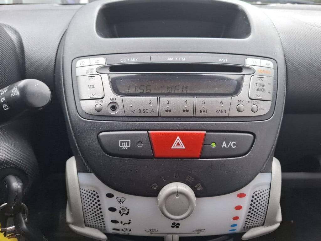 Peugeot 107 1.0i 12v active premium 5-drs airco/led