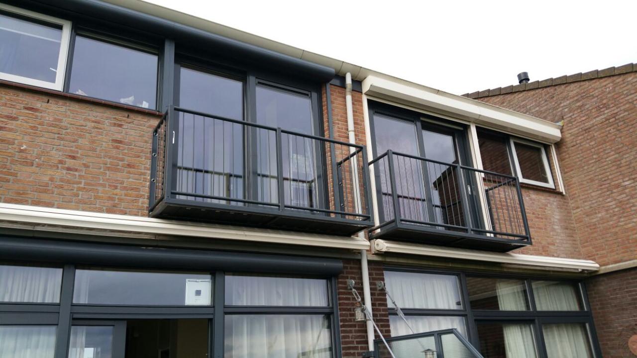 Stijlvolle & Duurzame Balkonhekwerken – Alles Onder Eén Dak!