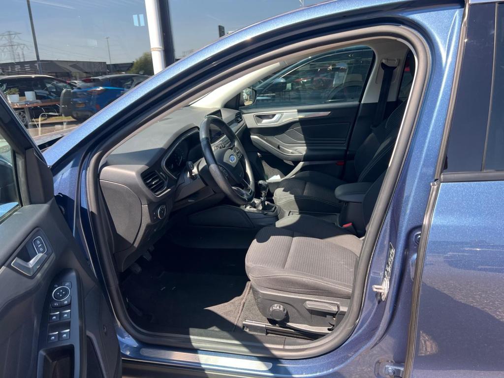 Ford Focus 1.0 ecoboost 125pk titanium , trekhaak , winterpakket