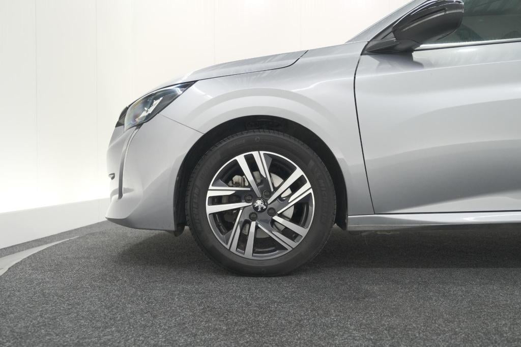 Peugeot 208 puretech 100 allure pack | camera | apple carplay | parkeersens