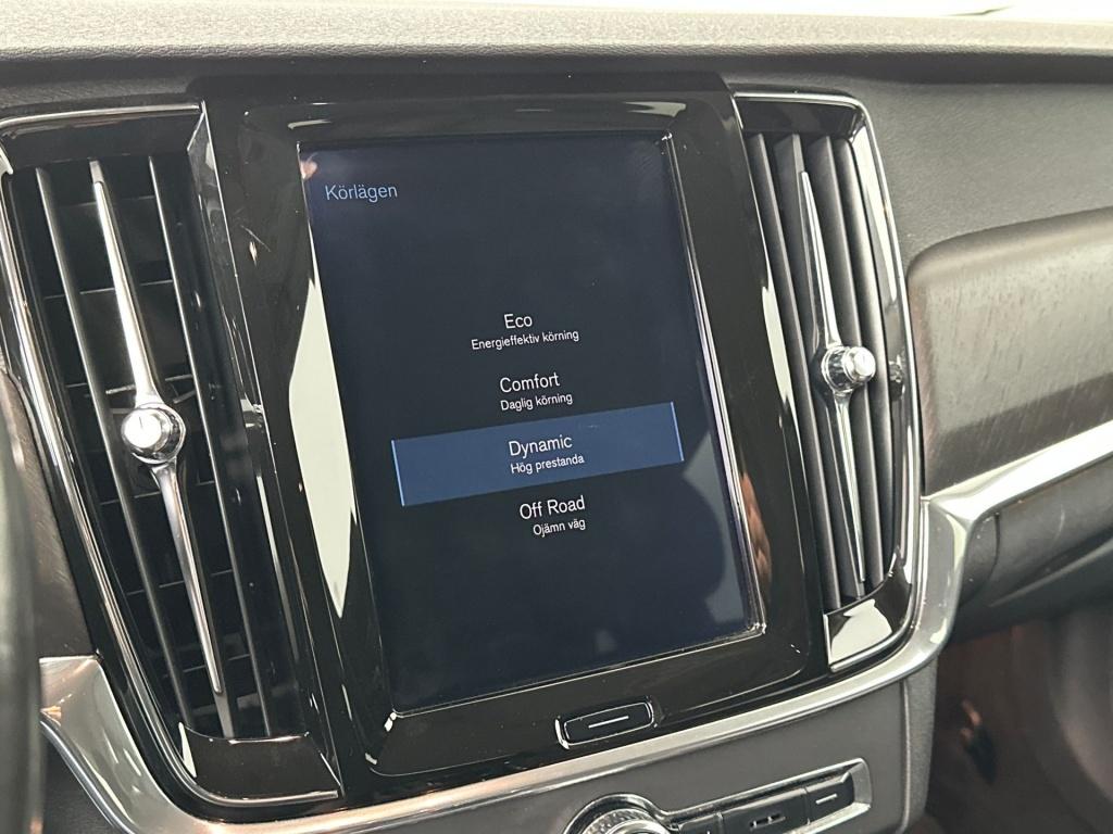 Volvo V90 cross country t5 254pk awd pro| trekhaak| adap.cruise standkachel