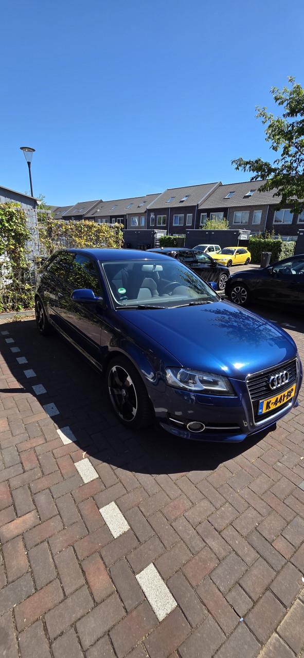 Audi A3 2010 1.4 TFSI Attraction Hatchback Blauw